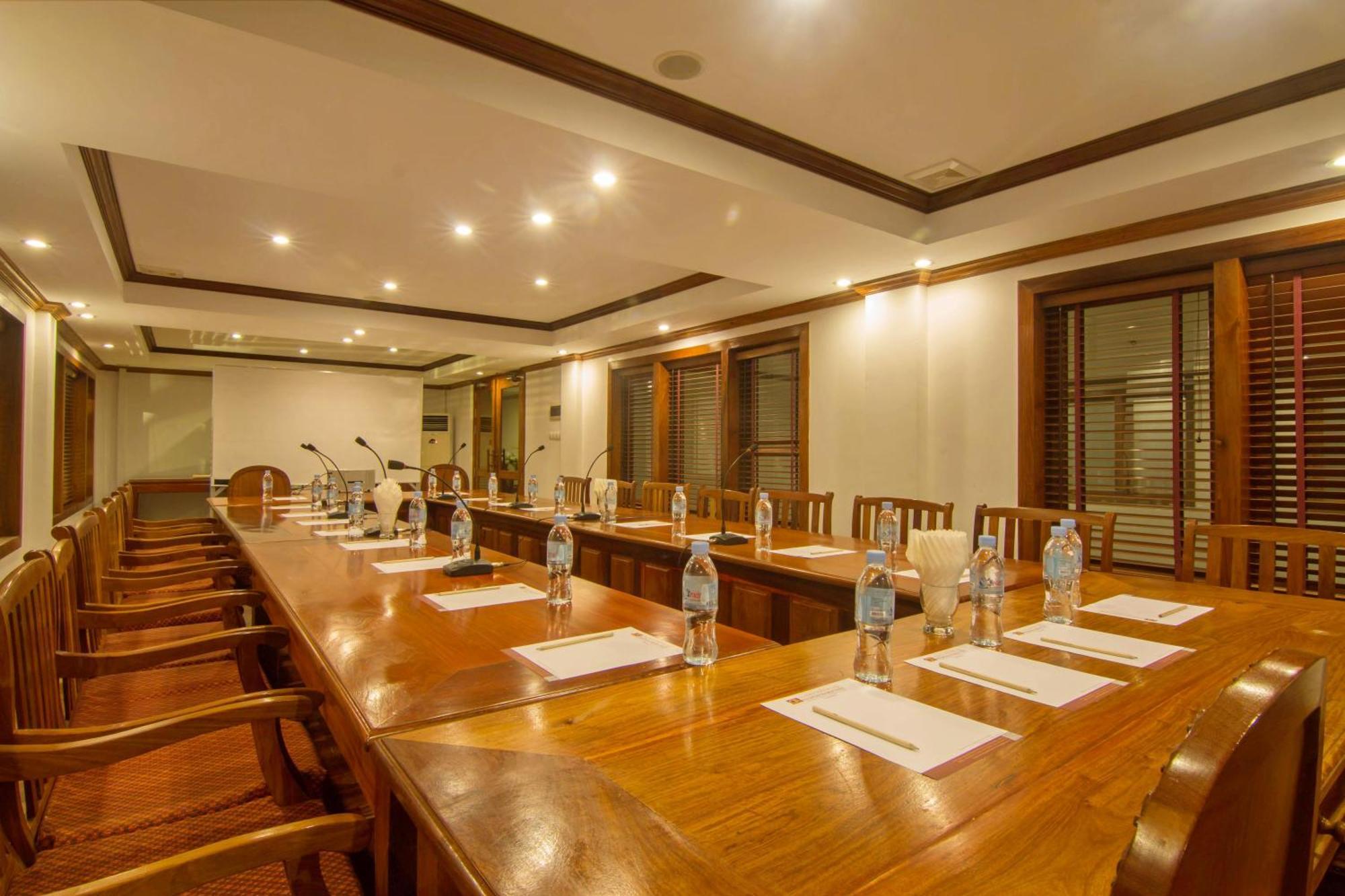 Cheathata Cta Hotel Siem Reap Exterior photo